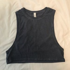 Lululemon crop workout tank